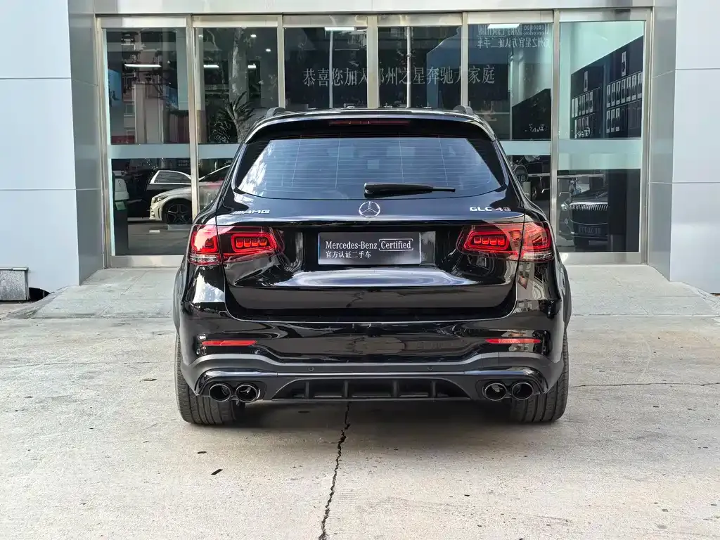 Mercedes-Benz GLC AMG — фото 9