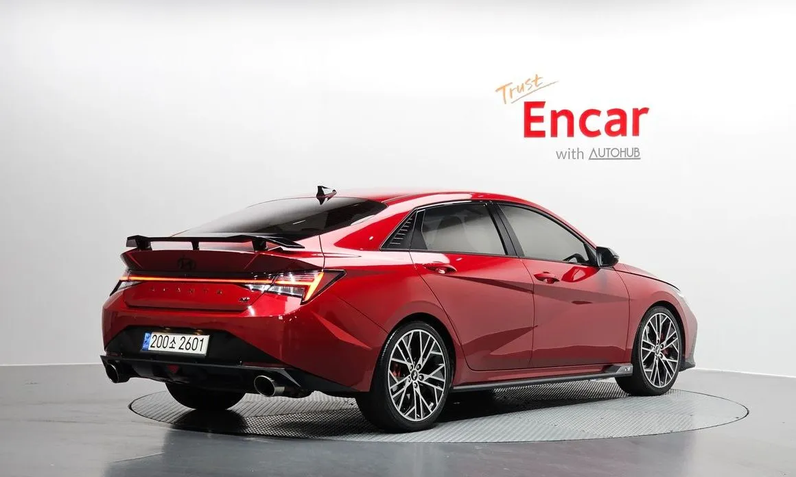 Hyundai AVANTE — фото 3