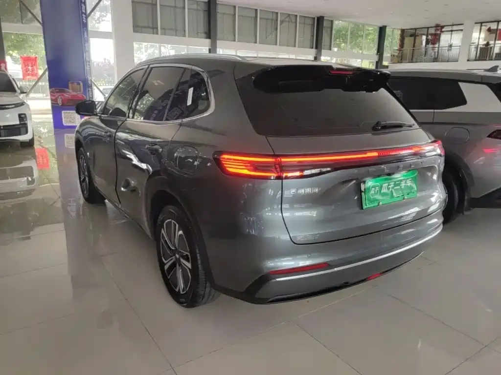 Geely Galaxy Xingjian 7 — фото 3