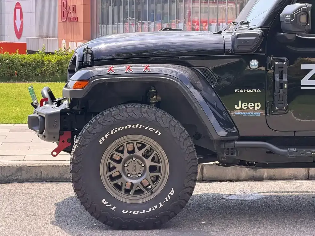 Jeep Wrangler — фото 2