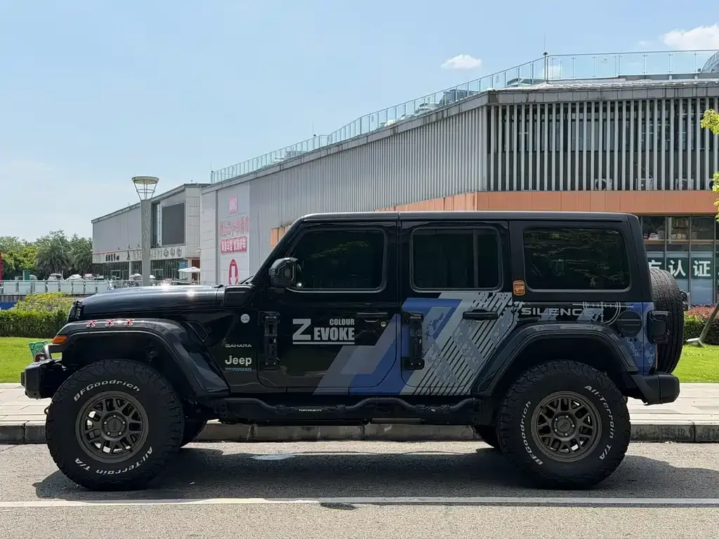 Jeep Wrangler — фото 3