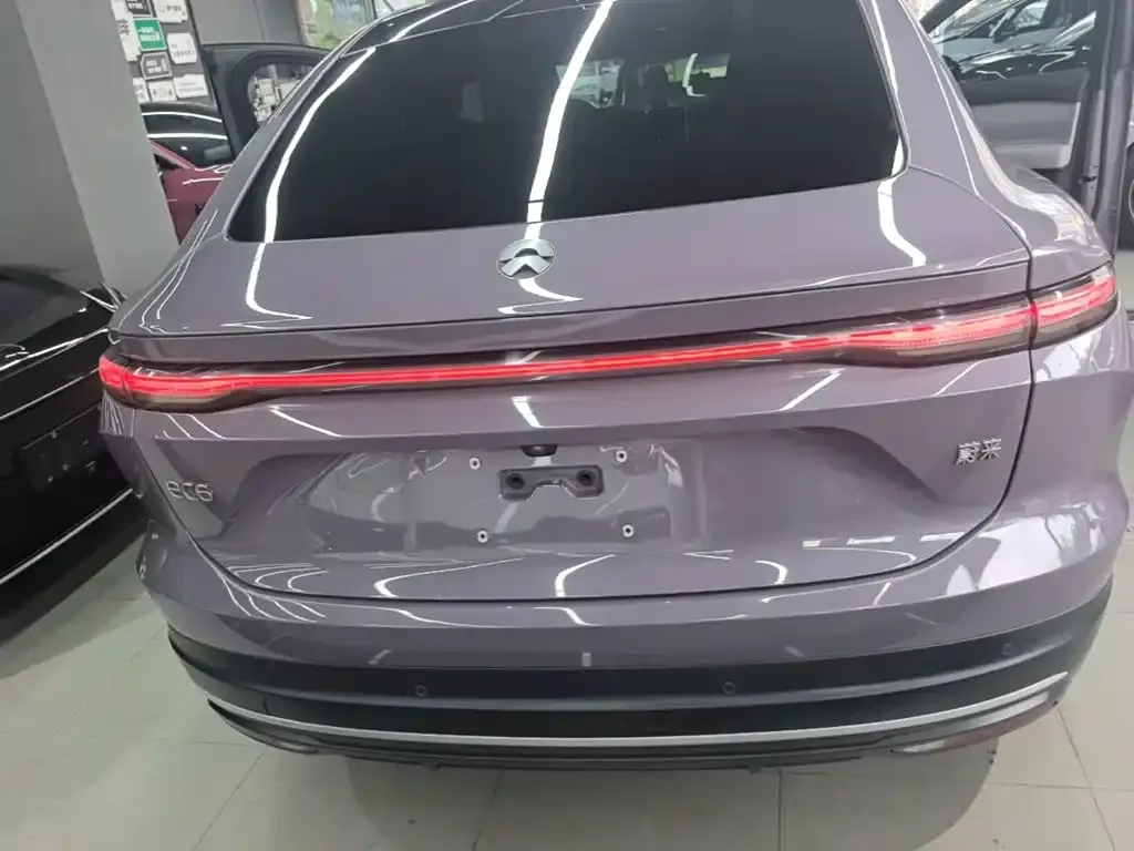 NIO EC6 — фото 10