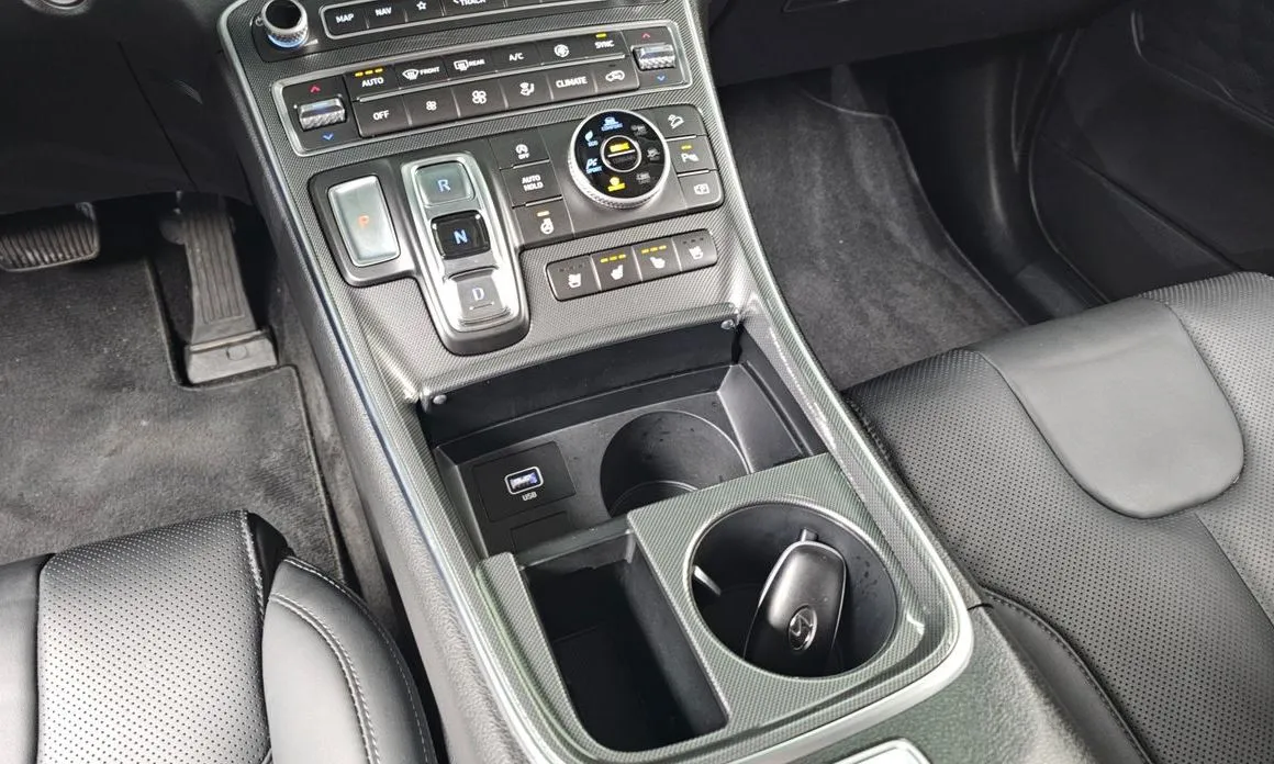 Hyundai Santafe — фото 7