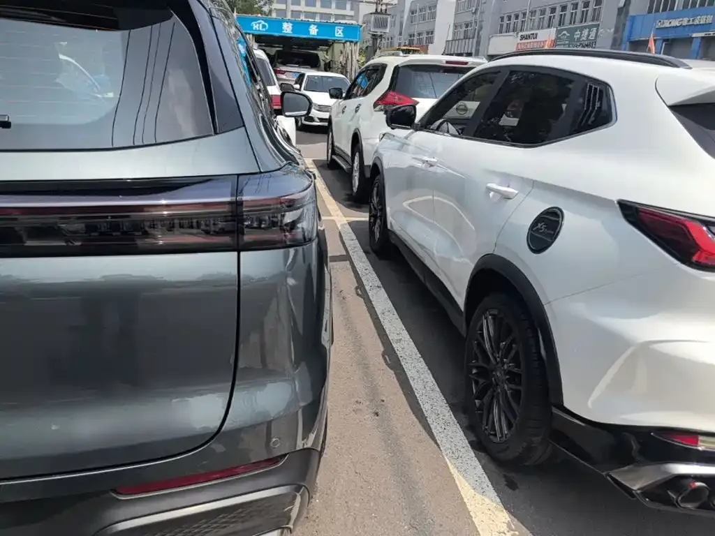 Chery Tiggo 8 PLUS — фото 6