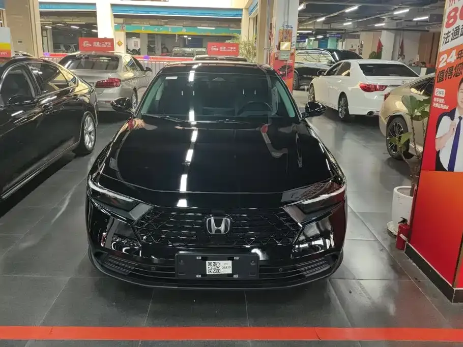 Honda Accord — фото 6