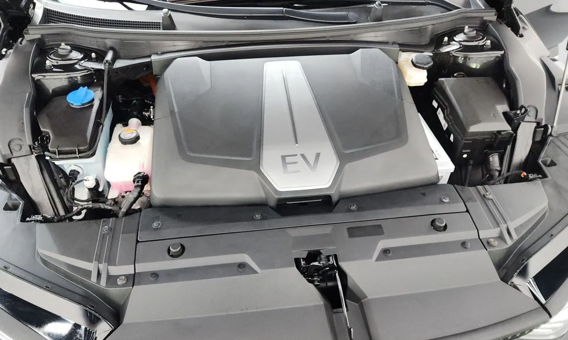 Kia EV6 — фото 6