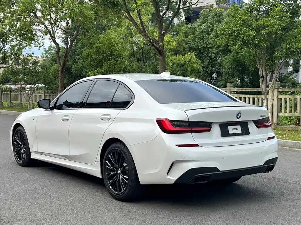 BMW 3 Series — фото 10