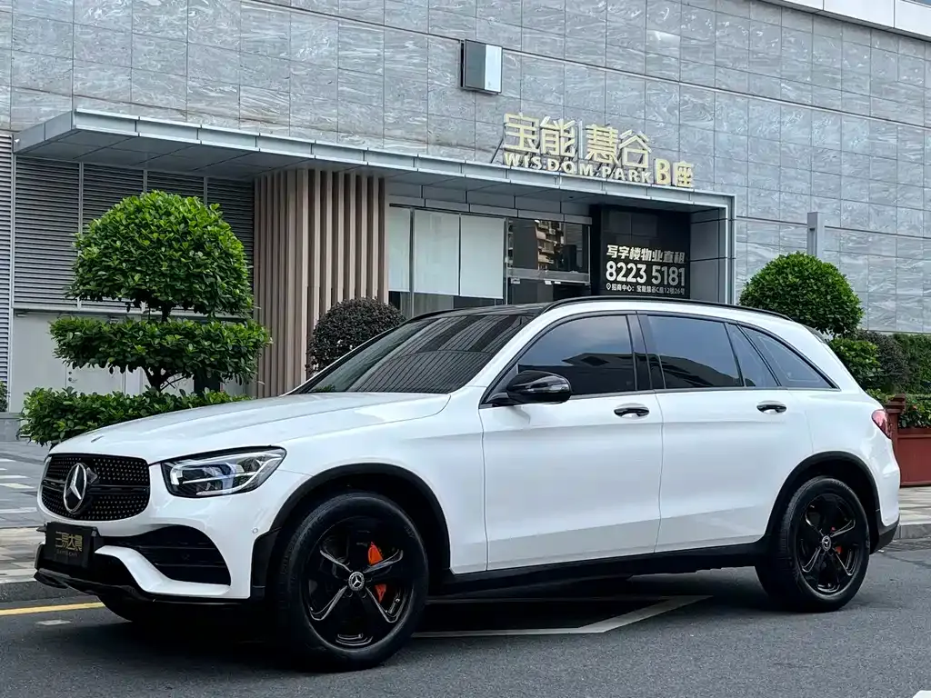 Mercedes-Benz GLC — фото 1