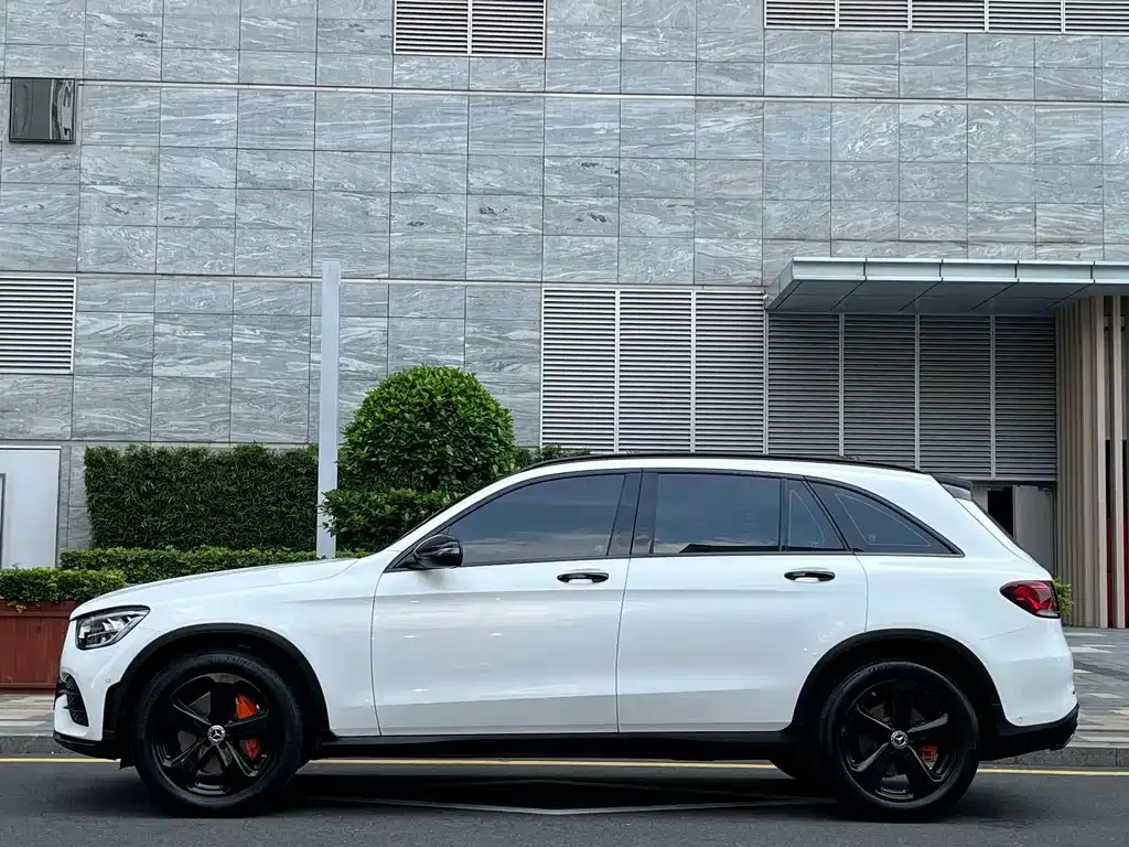 Mercedes-Benz GLC — фото 6