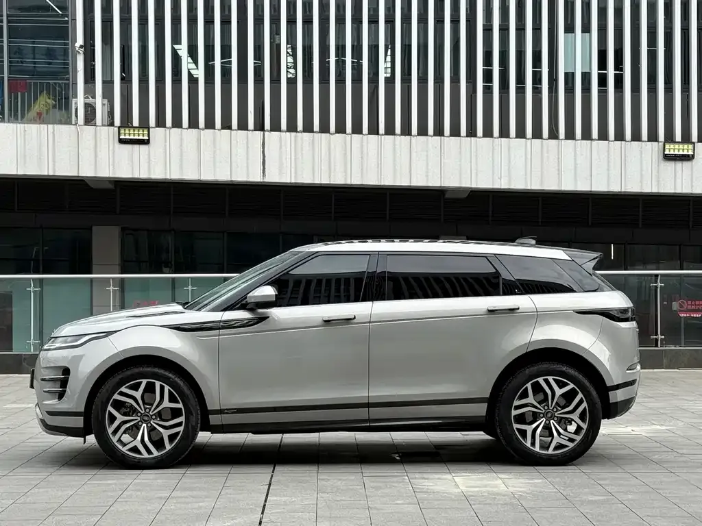 Land Rover Evoque — фото 8