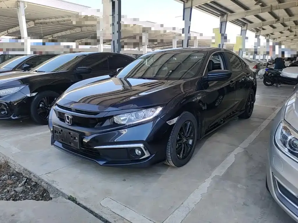 Honda Civic — фото 1