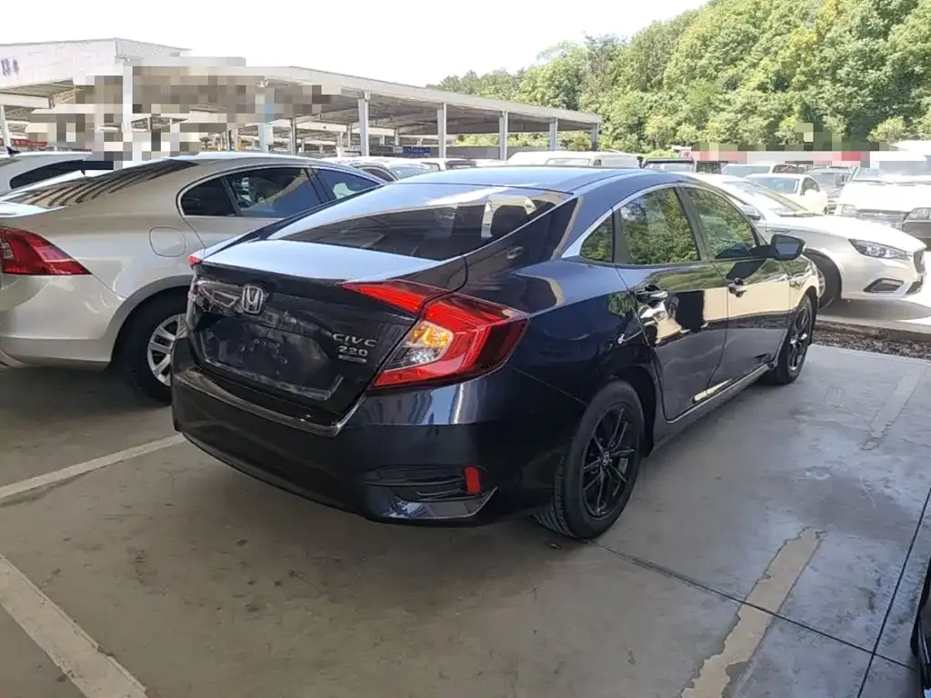 Honda Civic — фото 3