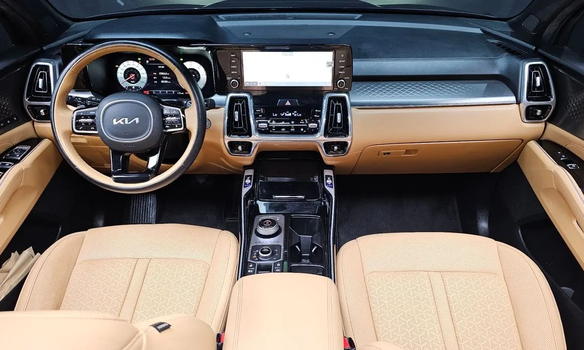 Kia Sorento — фото 10