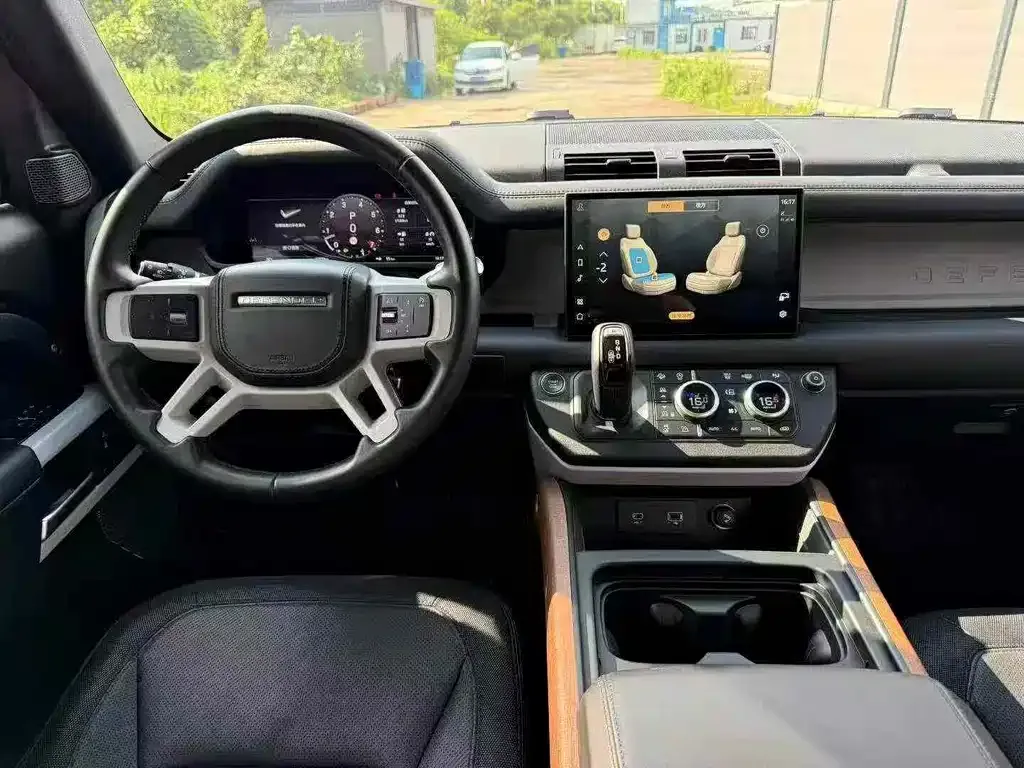 Land Rover Defender — фото 4