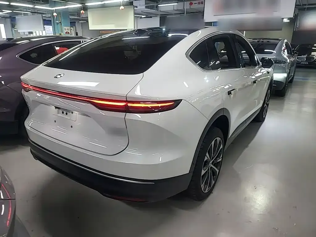 NIO EC7 — фото 8