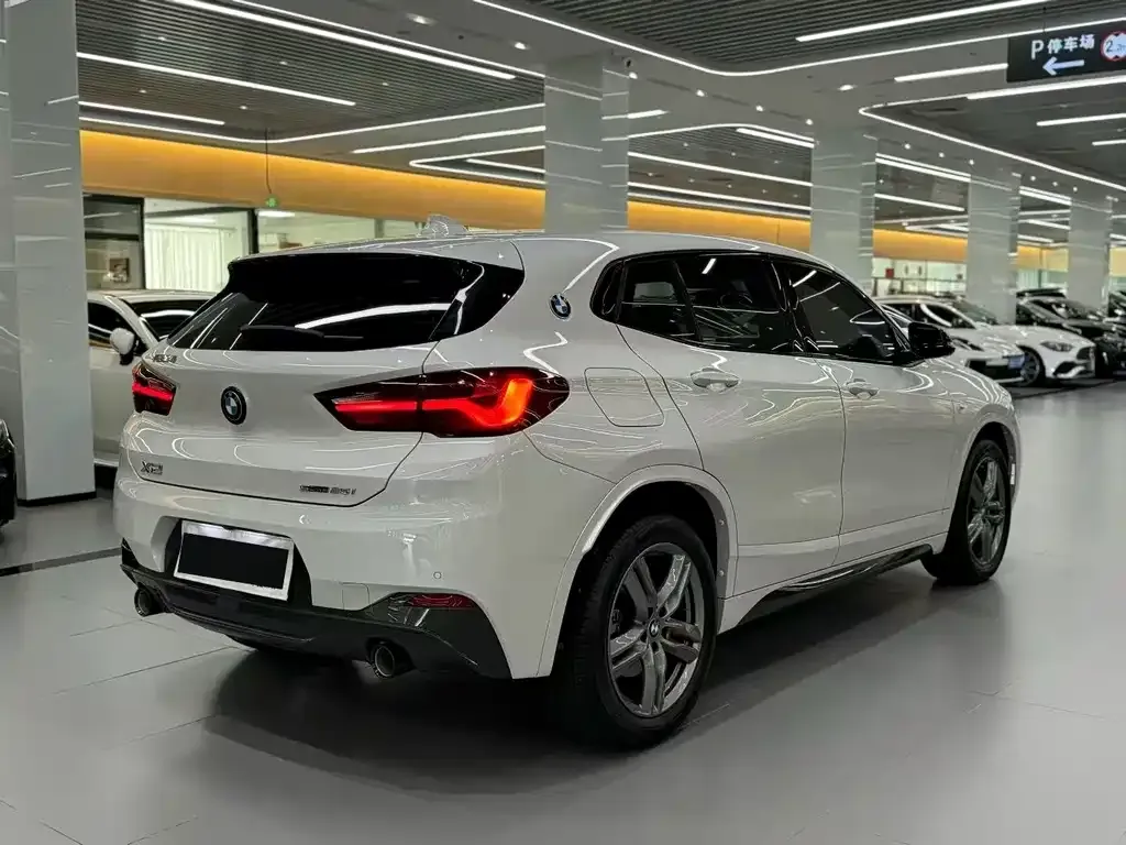 BMW X2 — фото 7