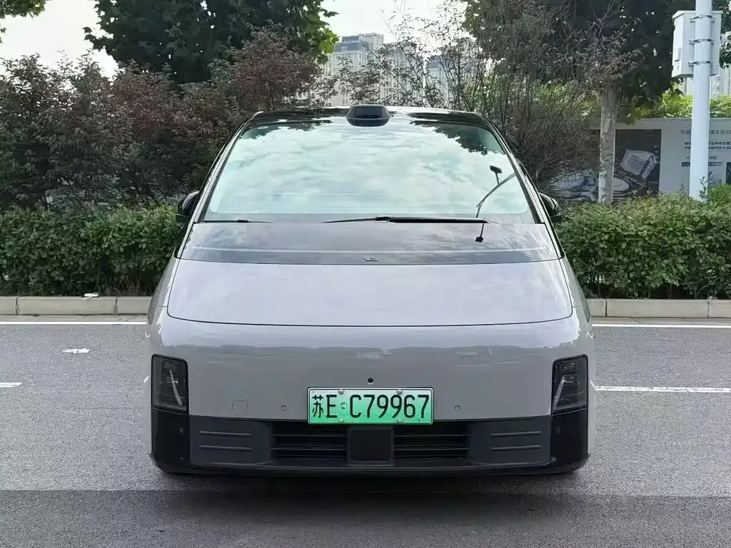 Li Auto MEGA — фото 2