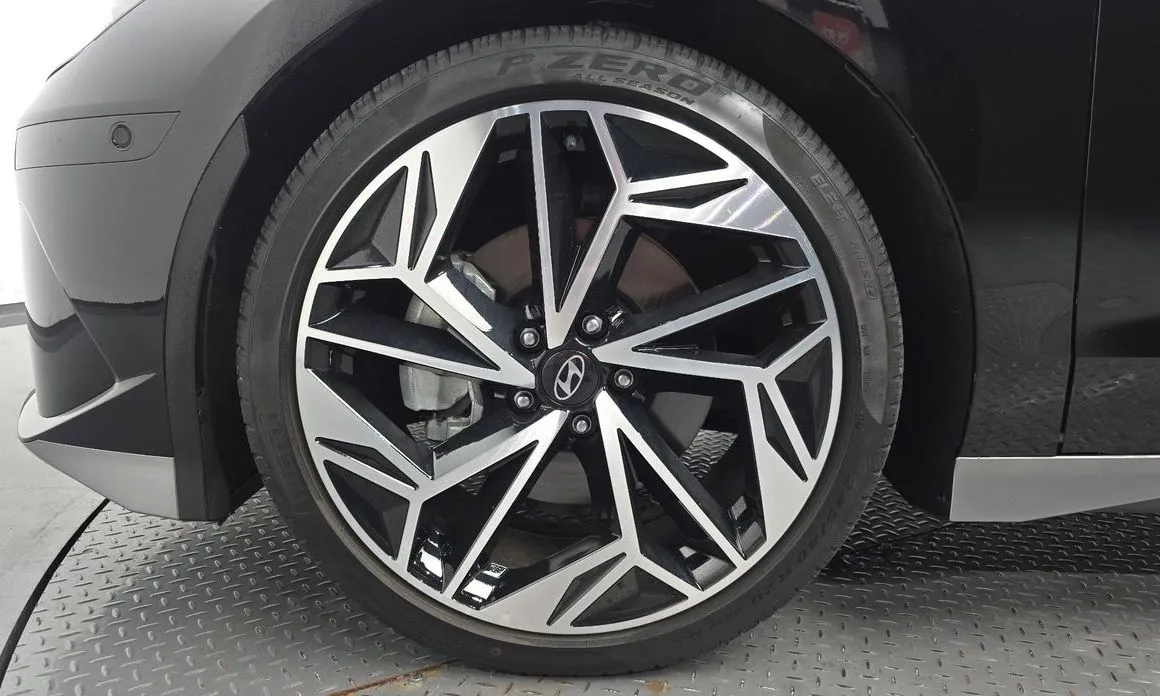 Hyundai Ioniq6 — фото 9