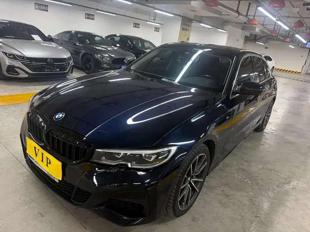 BMW 3 Series — фото 1