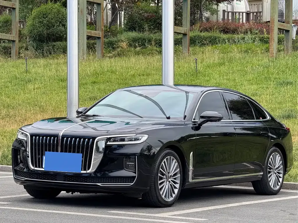 Hongqi H9 — фото 1