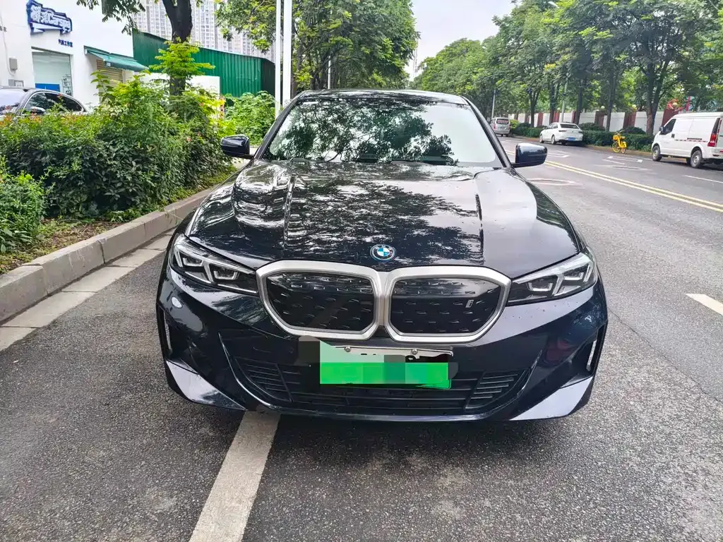 BMW i3 — фото 8