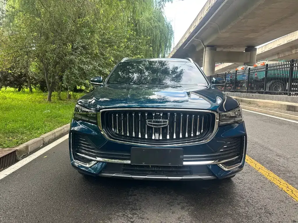 Geely Xingyue L — фото 9