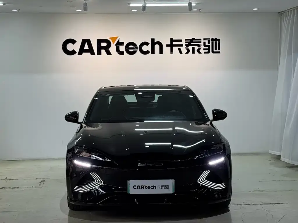 BYD Seal — фото 4