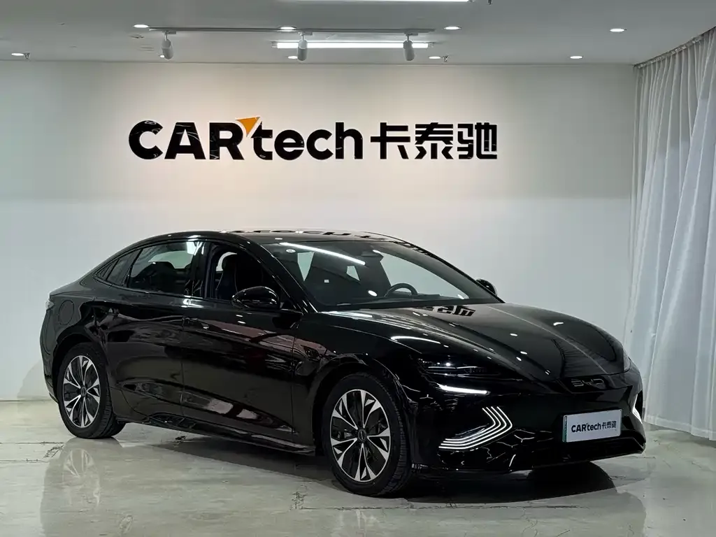BYD Seal — фото 8