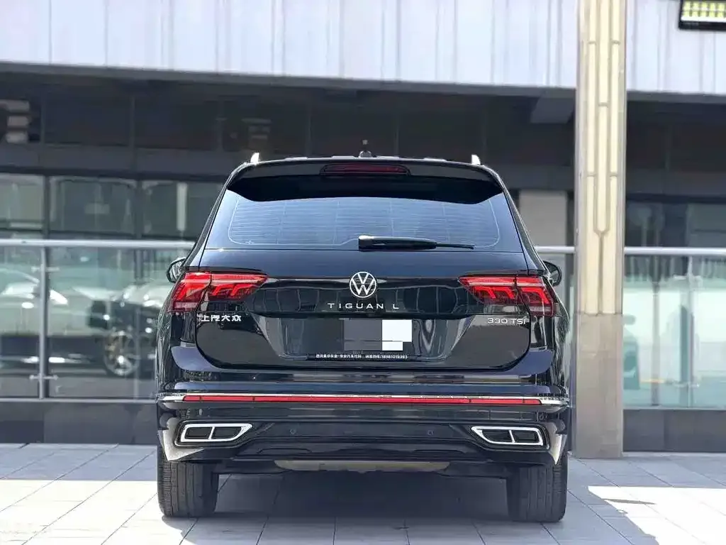 Volkswagen Tiguan L — фото 7