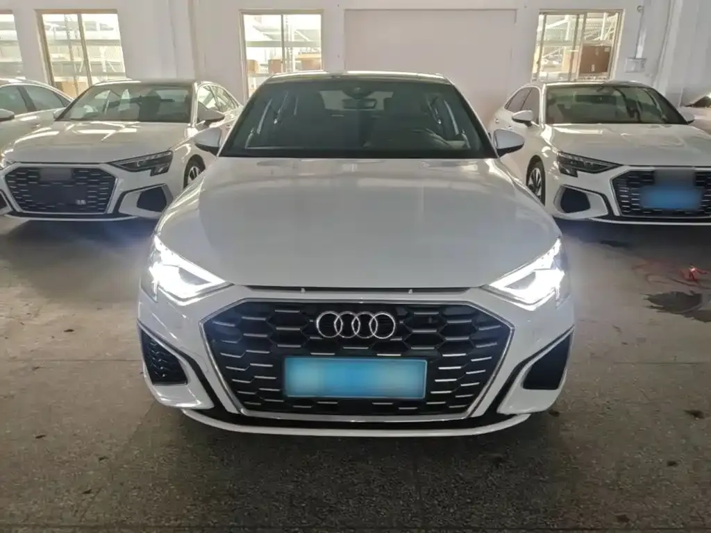 Audi A3 — фото 2