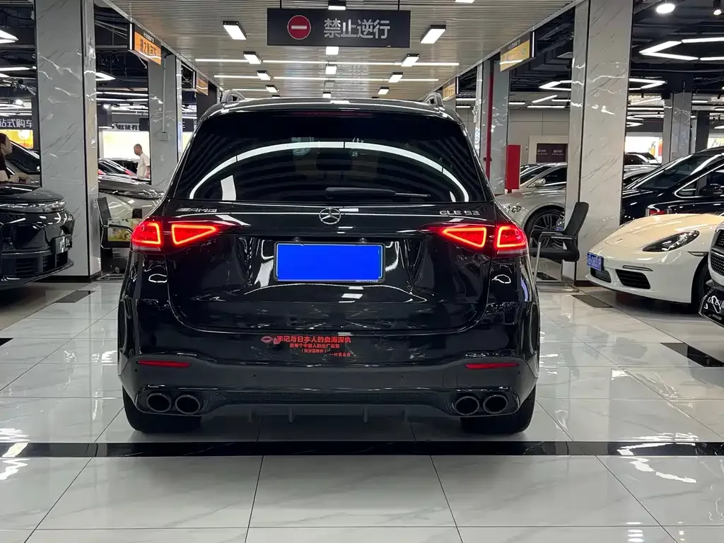 Mercedes-Benz GLE AMG — фото 7