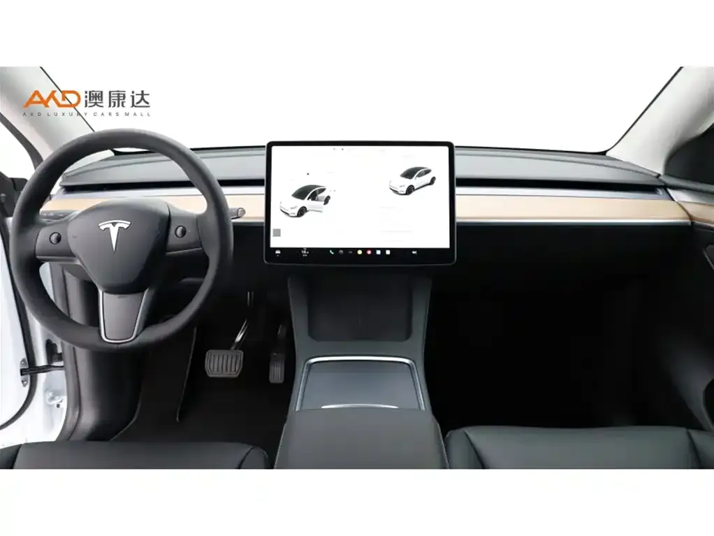 Tesla Model Y — фото 7