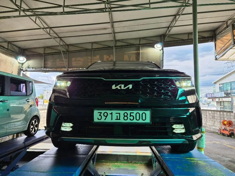 Kia Sorento — фото 1