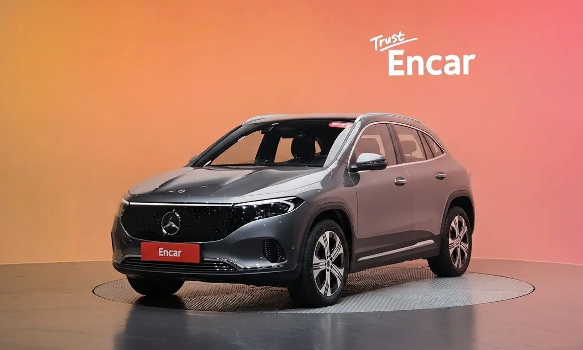 Mercedes-Benz EQA — фото 1