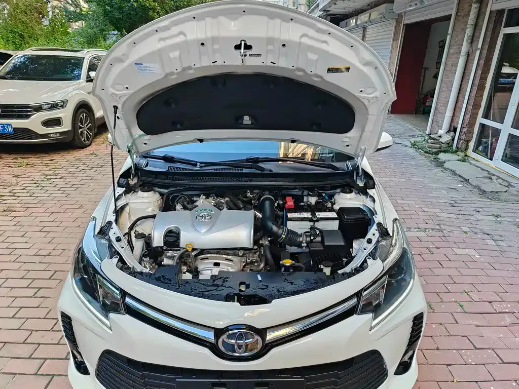 Toyota Vios — фото 9