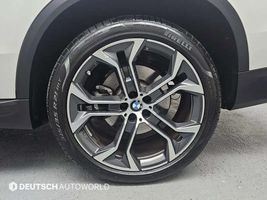 BMW X5 — фото 10