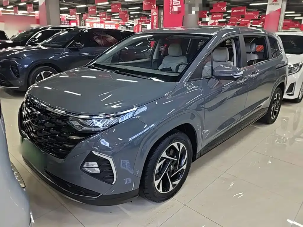 Hyundai Custo — фото 7