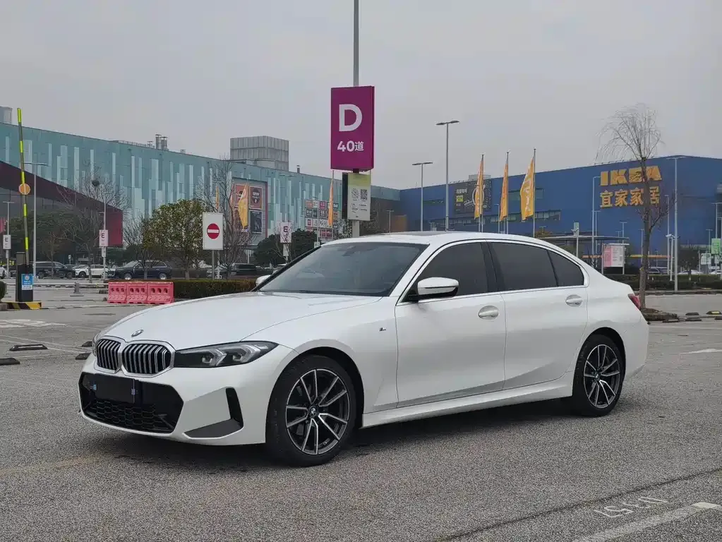 BMW 3 Series — фото 1