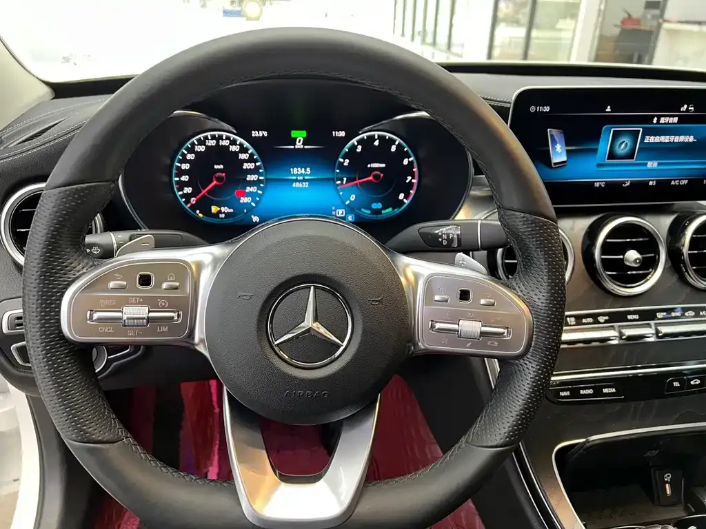 Mercedes-Benz C-Class — фото 10