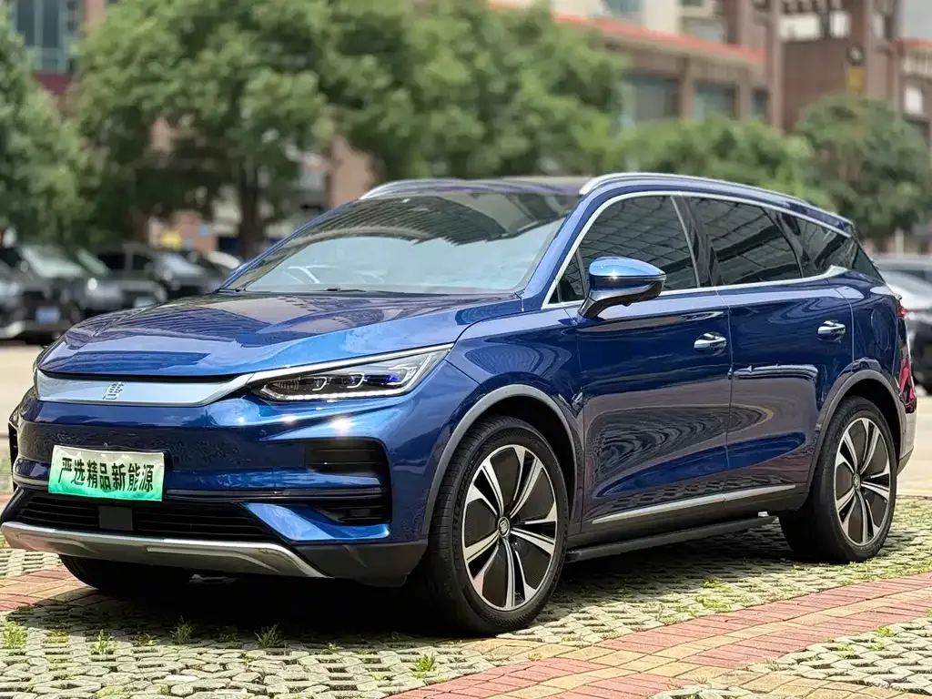 BYD Tang New Energy — фото 1