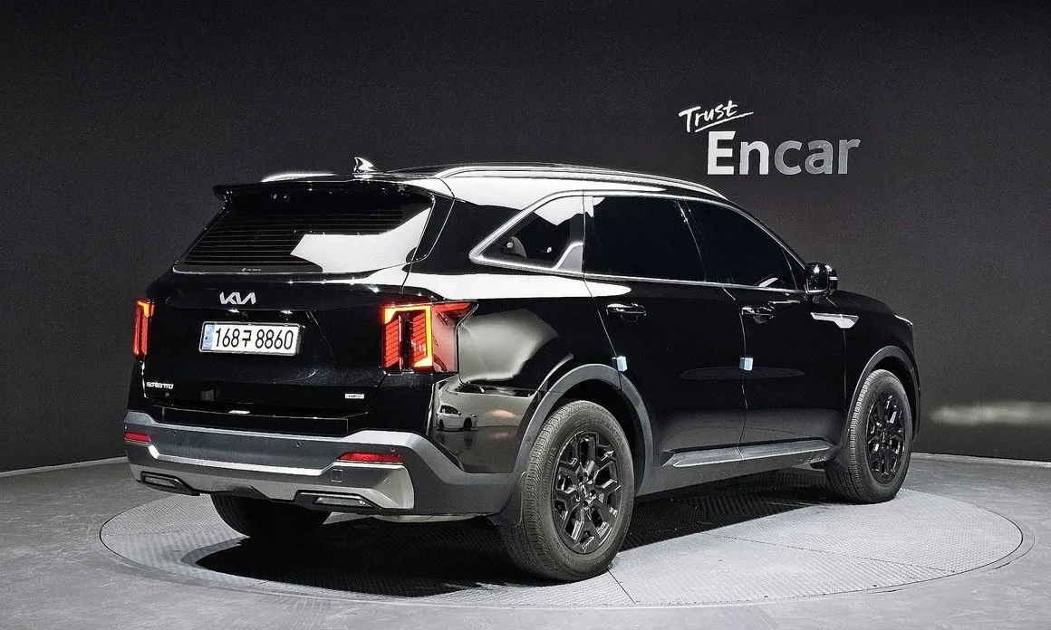 Kia Sorento — фото 4