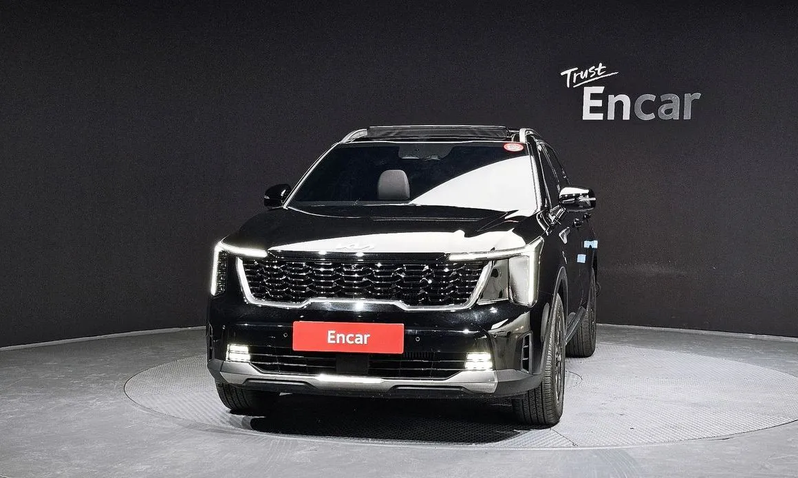 Kia Sorento — фото 9