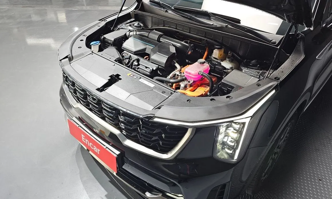 Kia Sorento — фото 8