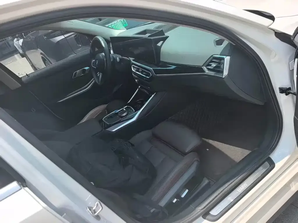 BMW i3 — фото 2