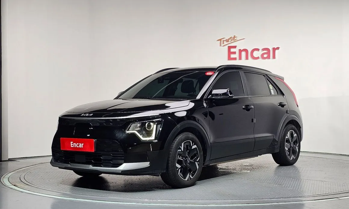 Kia Niro — фото 1
