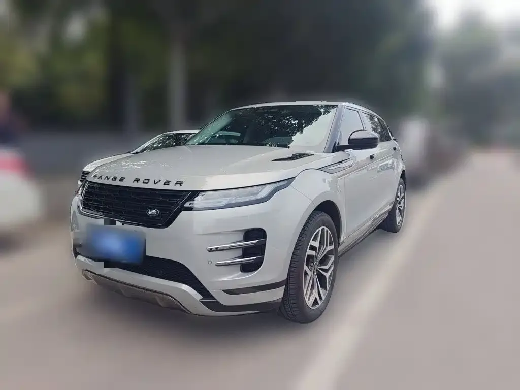 Land Rover Evoque — фото 1