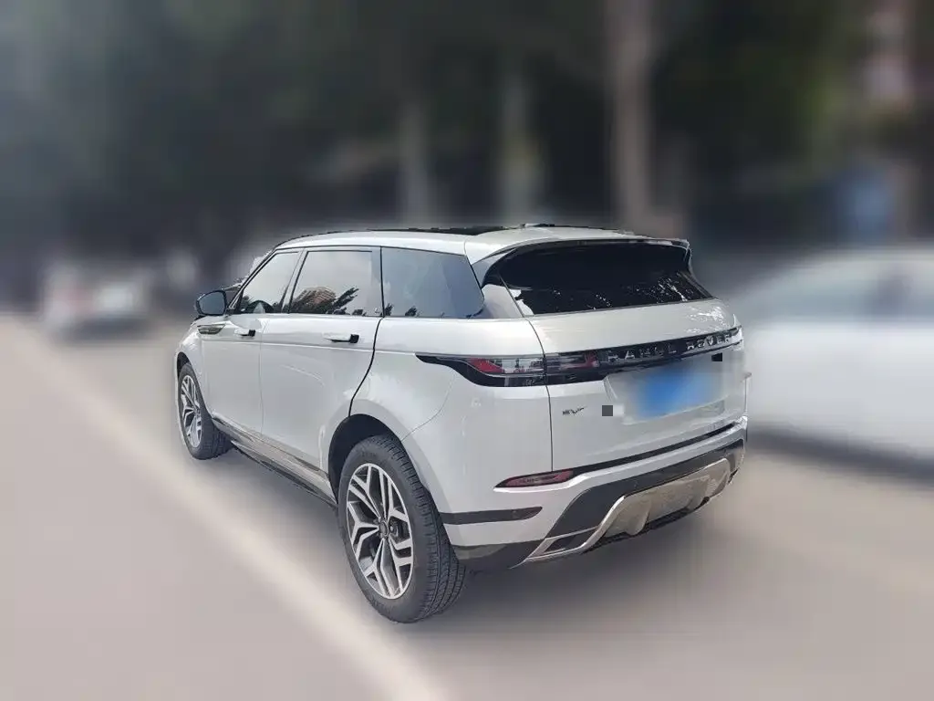 Land Rover Evoque — фото 10