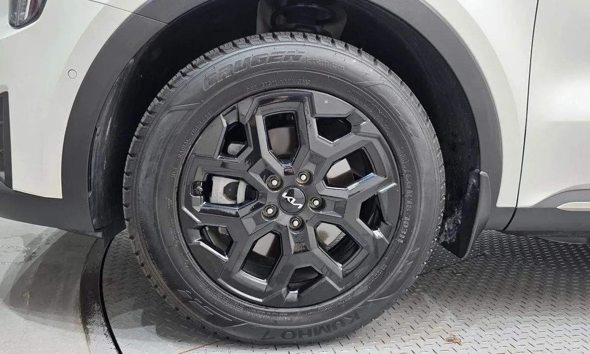 Kia Sorento — фото 5