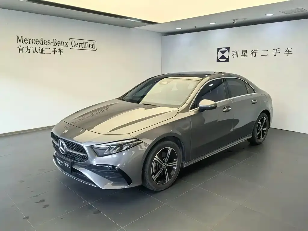 Mercedes-Benz A-Class — фото 1
