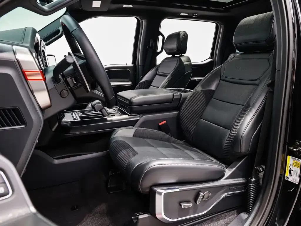 Ford F-150 Raptor — фото 10